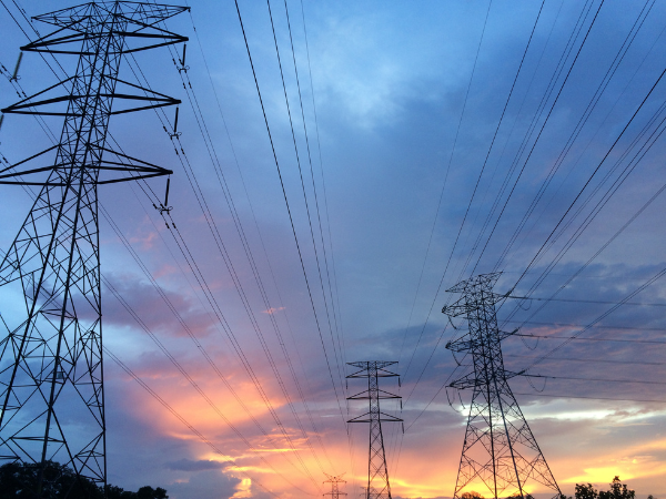 Aneel aprova mudança de controle de 26 transmissoras de energia
