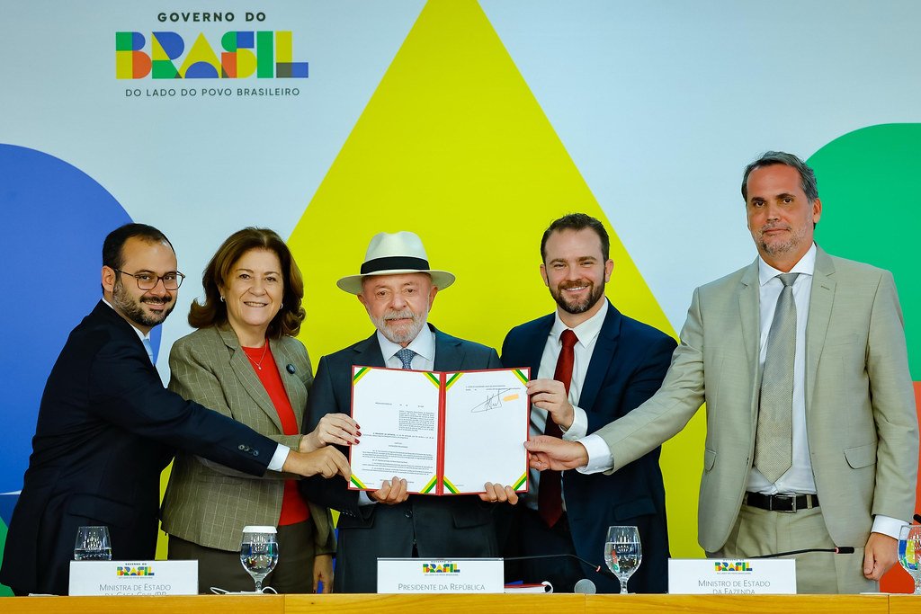 Novo Desenrola Brasil amplia renegociação de dívidas com descontos de até 90% e uso do FGTS
