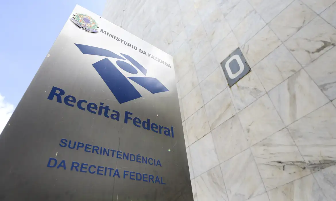 Receita criará restituição automática do Imposto de Renda para quem não declarou