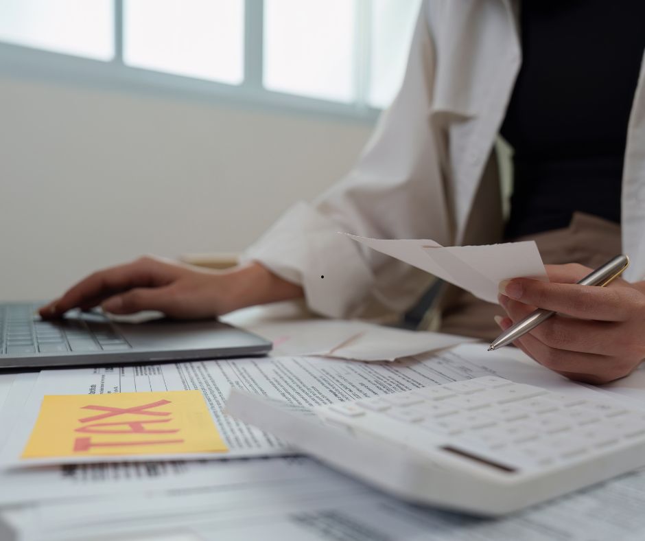 Natee Meepian's Images